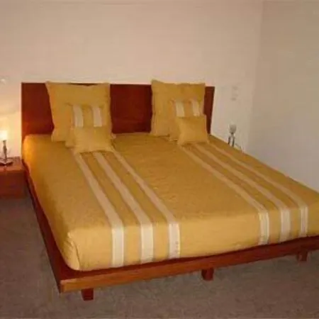 La Fontaine ホテル エスモリス