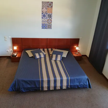 ホテル La Fontaine