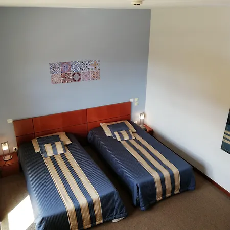 ホテル La Fontaine エスモリス