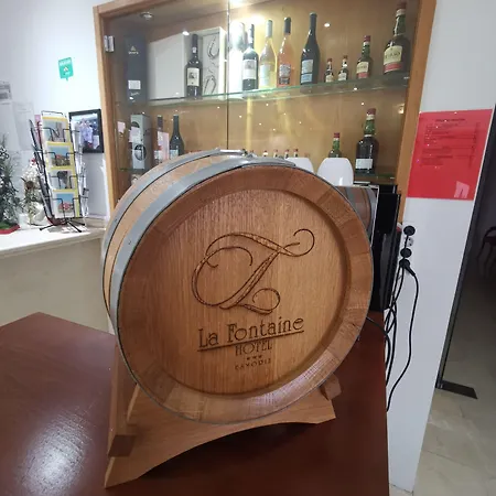 La Fontaine エスモリス