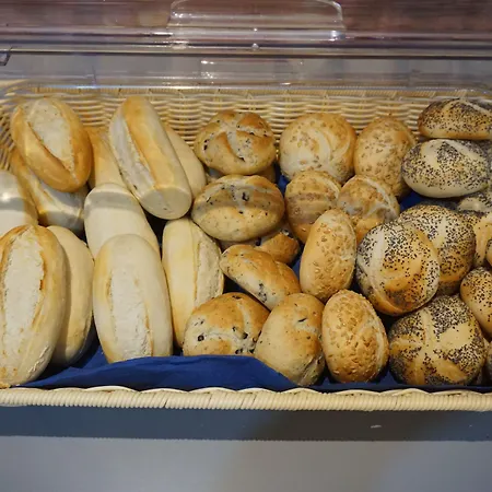 ホテル La Fontaine